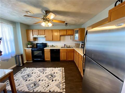 1004 Brookhaven Ln, Woonsocket, RI 02895 photo 7