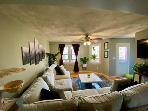 1004 Brookhaven Ln, Woonsocket, RI 02895 photo 4