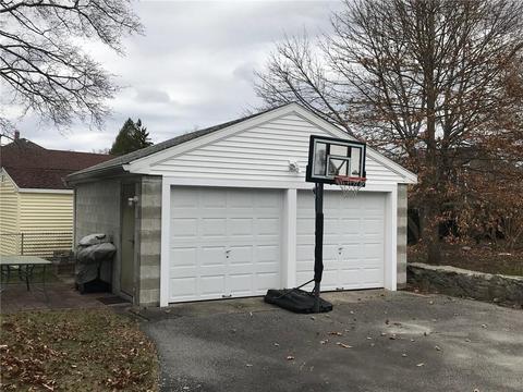 115 Williams St, Woonsocket, RI 02895 photo 3