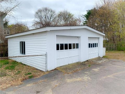 941 Mendon Rd, Woonsocket, RI 02895 photo 21