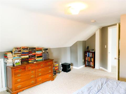 941 Mendon Rd, Woonsocket, RI 02895 photo 17