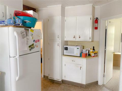 941 Mendon Rd, Woonsocket, RI 02895 photo 5