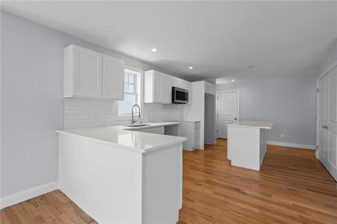 23 Hilltop Condominiums, West Warwick, RI 02893 photo 5