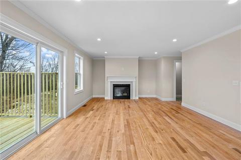 23 Hilltop Condominiums, West Warwick, RI 02893 photo 14