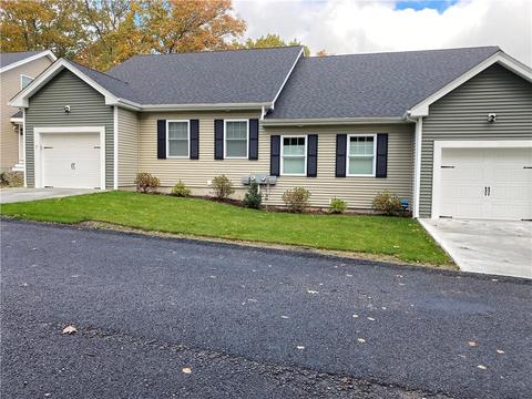 23 Hilltop Condominiums, West Warwick, RI 02893 photo 1