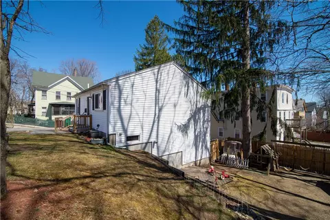 39 Libbeus St, Woonsocket, RI 02895 photo 38