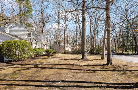 285 Crestwood Rd, Warwick, RI 02886 photo 40