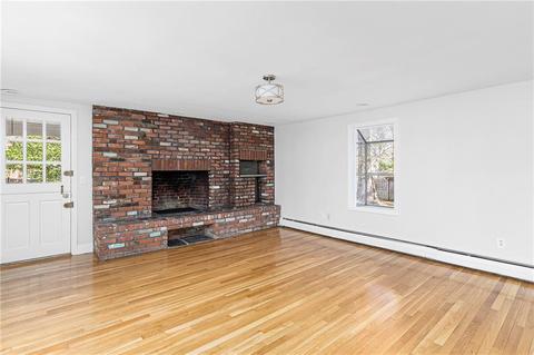 285 Crestwood Rd, Warwick, RI 02886 photo 17