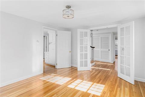 285 Crestwood Rd, Warwick, RI 02886 photo 21