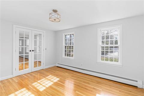 285 Crestwood Rd, Warwick, RI 02886 photo 22