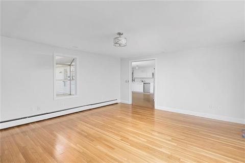 285 Crestwood Rd, Warwick, RI 02886 photo 18