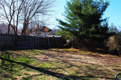 24 Steele Ave, Warwick, RI 02889 photo 4