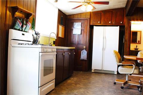 24 Steele Ave, Warwick, RI 02889 photo 10