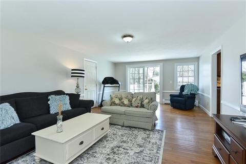 422 Red Chimney Dr, Warwick, RI 02886 photo 22