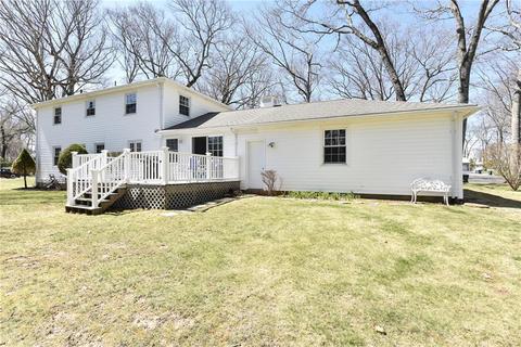 422 Red Chimney Dr, Warwick, RI 02886 photo 7