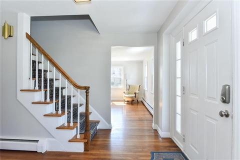 422 Red Chimney Dr, Warwick, RI 02886 photo 12