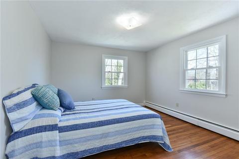 422 Red Chimney Dr, Warwick, RI 02886 photo 30