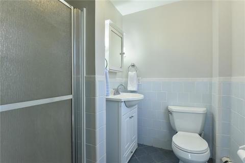 422 Red Chimney Dr, Warwick, RI 02886 photo 29
