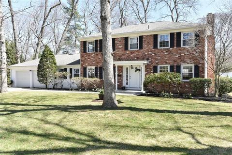 422 Red Chimney Dr, Warwick, RI 02886 photo 2