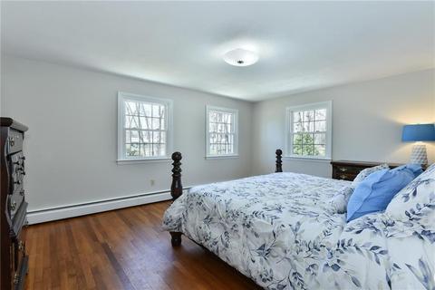 422 Red Chimney Dr, Warwick, RI 02886 photo 27