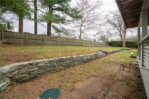 44 Algonquin Dr, Warwick, RI 02888 photo 50