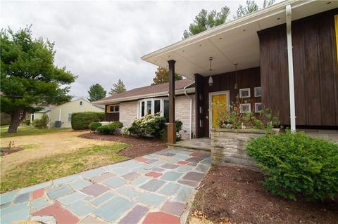 44 Algonquin Dr, Warwick, RI 02888 photo 2