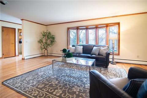 44 Algonquin Dr, Warwick, RI 02888 photo 9