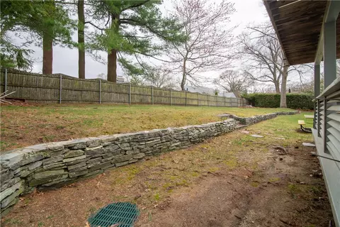 44 Algonquin Dr, Warwick, RI 02888 photo 50