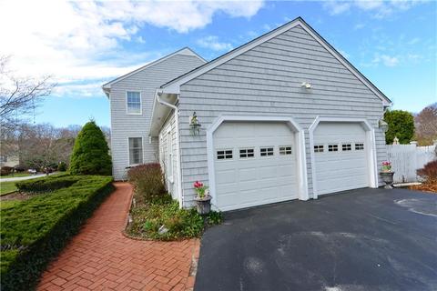 95 Paddock Dr, Warwick, RI 02886 photo 4
