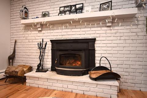 27 Daniel Dr, Coventry, RI 02816 photo 4