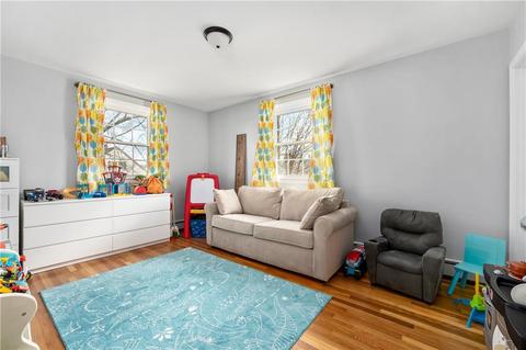 40 Rachel St, Woonsocket, RI 02895 photo 17