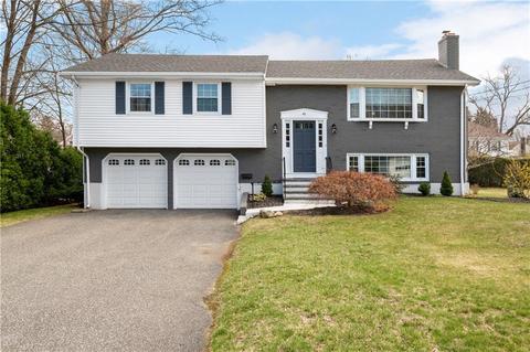 40 Rachel St, Woonsocket, RI 02895 photo 2