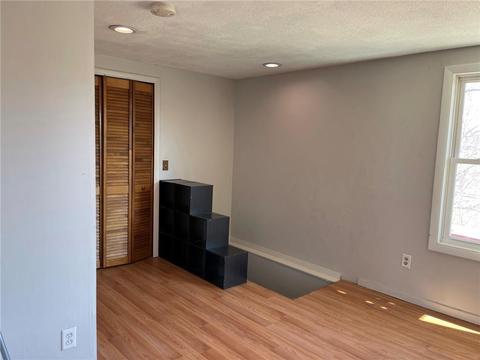 30 Desrochers Ave, Woonsocket, RI 02895 photo 11