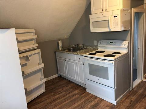 30 Desrochers Ave, Woonsocket, RI 02895 photo 26