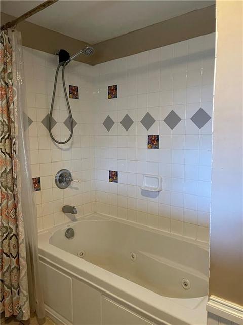 30 Desrochers Ave, Woonsocket, RI 02895 photo 17