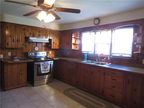 163 Beacon Ave, Woonsocket, RI 02895 photo 12