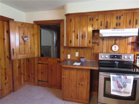 163 Beacon Ave, Woonsocket, RI 02895 photo 13