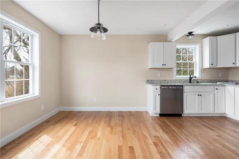 36 Edgemere Ave, Warwick, RI 02889 photo 7