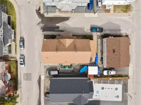 9 Mill St, Warren, RI 02885 photo 3