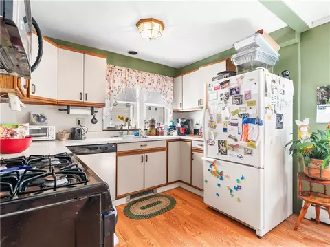 9 Mill St, Warren, RI 02885 photo 8