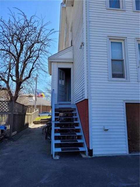 112 High St, Westerly, RI 02891 photo 3