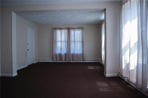 12 7th Ave, Woonsocket, RI 02895 photo 4
