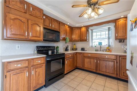 216 Burrington St, Woonsocket, RI 02895 photo 11