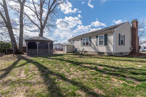 216 Burrington St, Woonsocket, RI 02895 photo 15