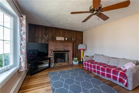 216 Burrington St, Woonsocket, RI 02895 photo 5