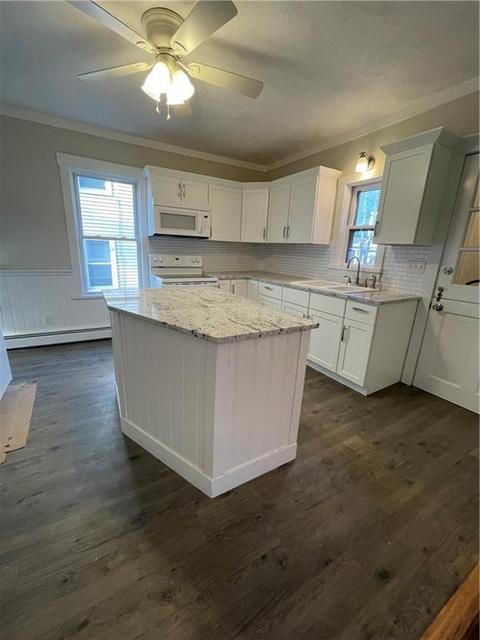 133 Bennett St, Woonsocket, RI 02895 photo 4