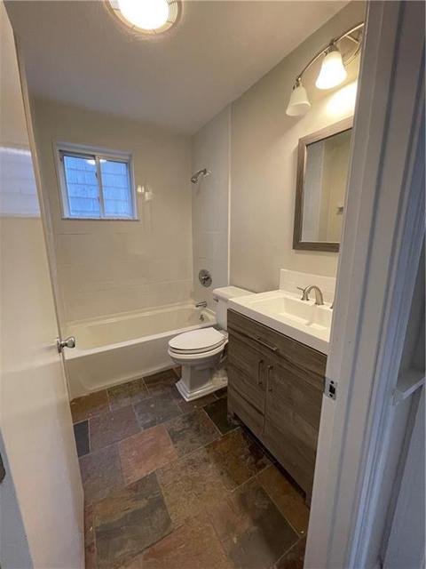 133 Bennett St, Woonsocket, RI 02895 photo 11