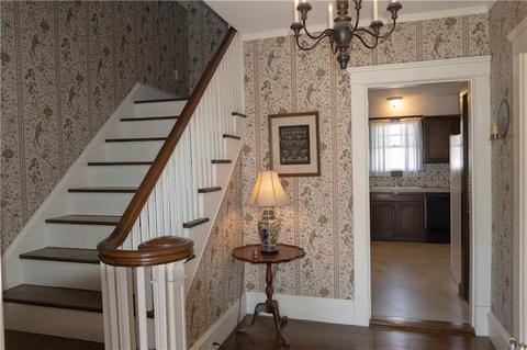 38 Upland Rd, Woonsocket, RI 02895 photo 3