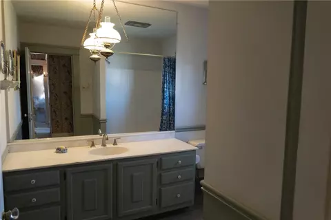 38 Upland Rd, Woonsocket, RI 02895 photo 11