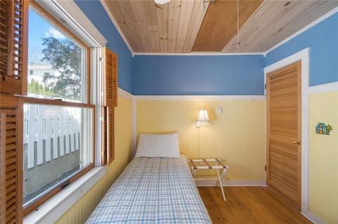138 W Shore Dr, Exeter, RI 02822 photo 11